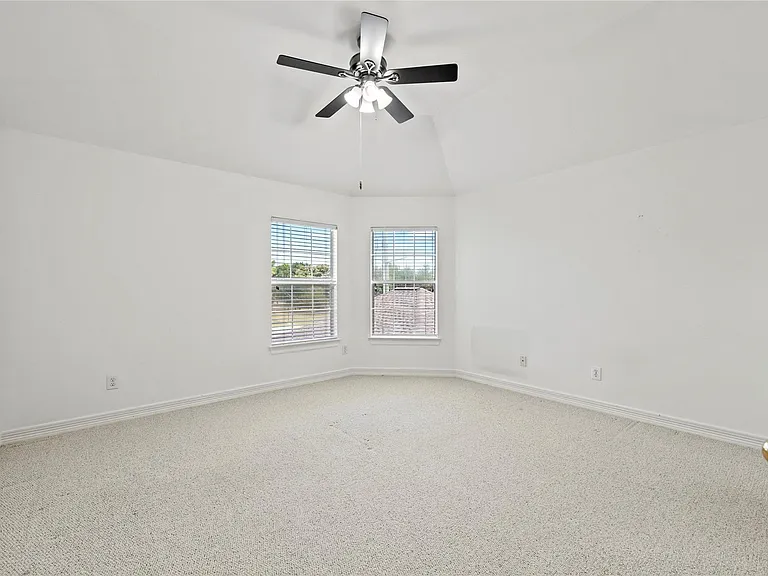 2923 Zachary Bend Ln — Photo 31