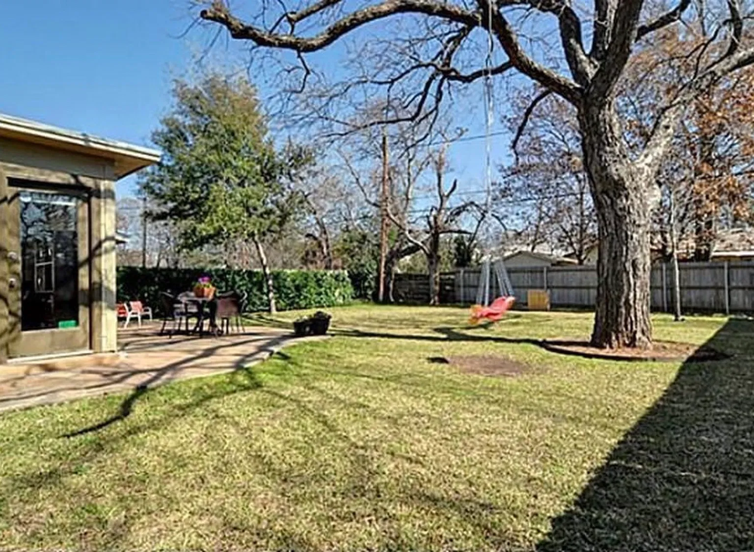 3025 Bigham Blvd — Photo 4
