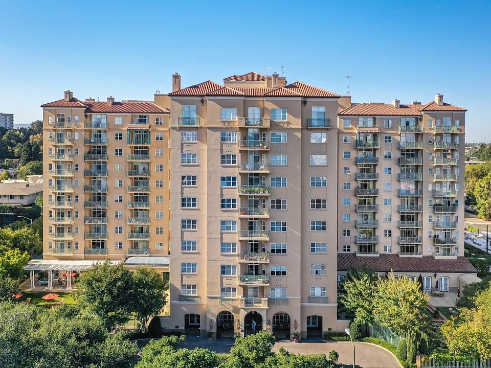 1st image of 1 Baldwin Ave APT 920