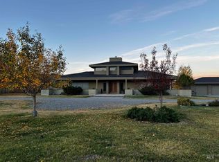 6000 Bartlett Point Rd, Mackay, ID 83251