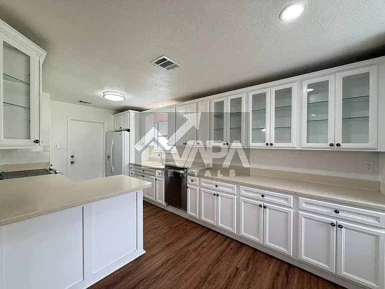13811 Flairwood St — Photo 11