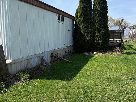 4th image of 1024 Warm Spring Rd
