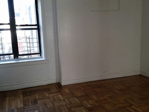 4th image of 364 E 209th St APT 2B