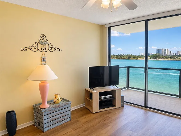 450 S Gulfview Blvd #708 — Photo 12