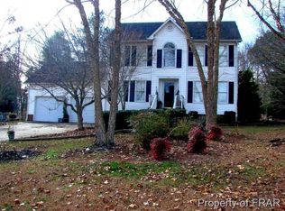 962 Lakeridge Dr, Cameron, NC 28326