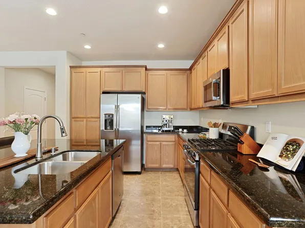 3828 Lookout Dr, Modesto, CA 95355