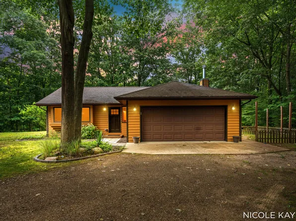 2847 63rd St, Fennville, MI 49408