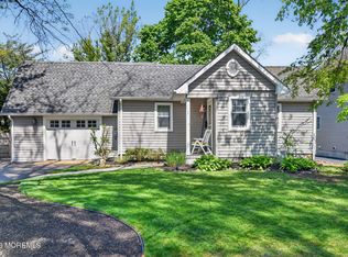 9 Forrest Avenue, Rumson, NJ 07760