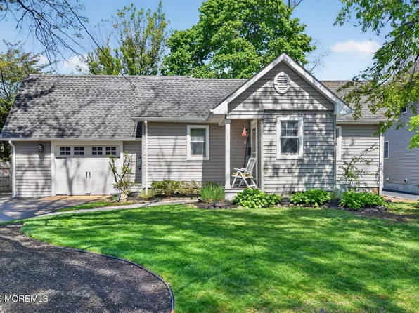 9 Forrest Avenue, Rumson, NJ 07760