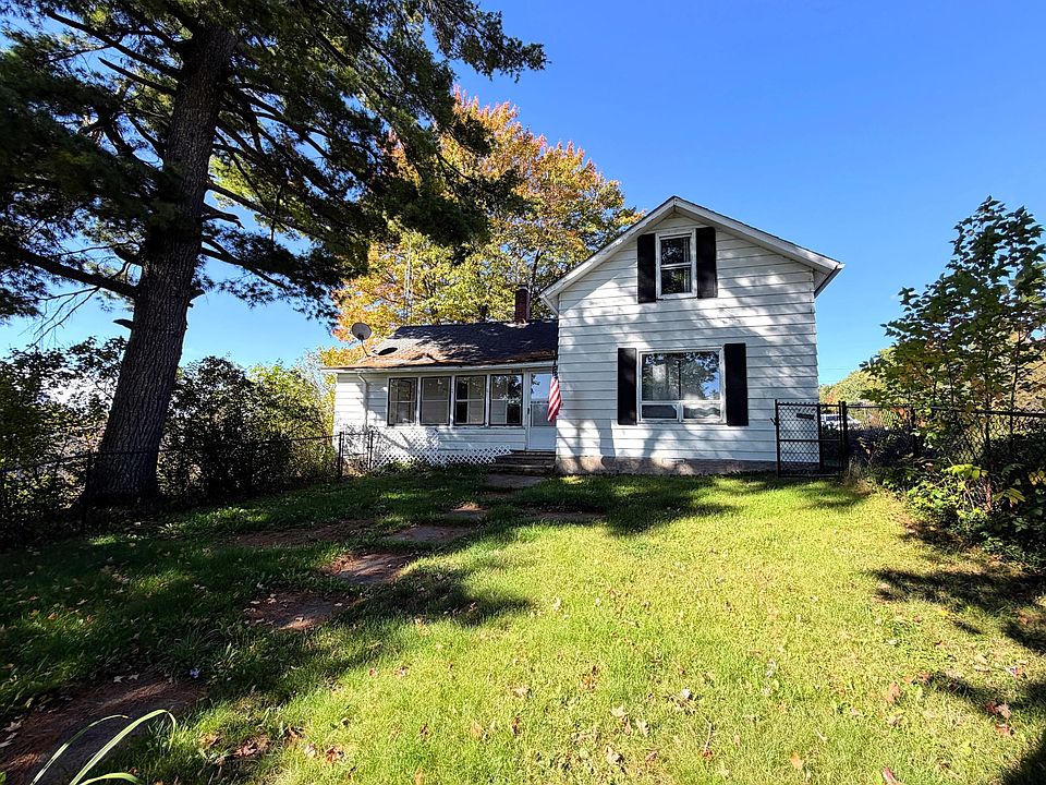 1st image of N1891 2nd St