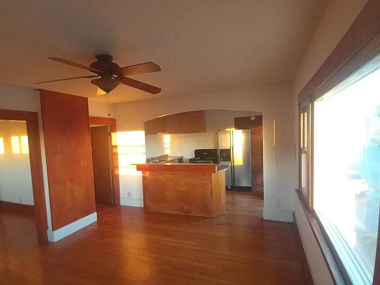 244 Grape St — Photo 14