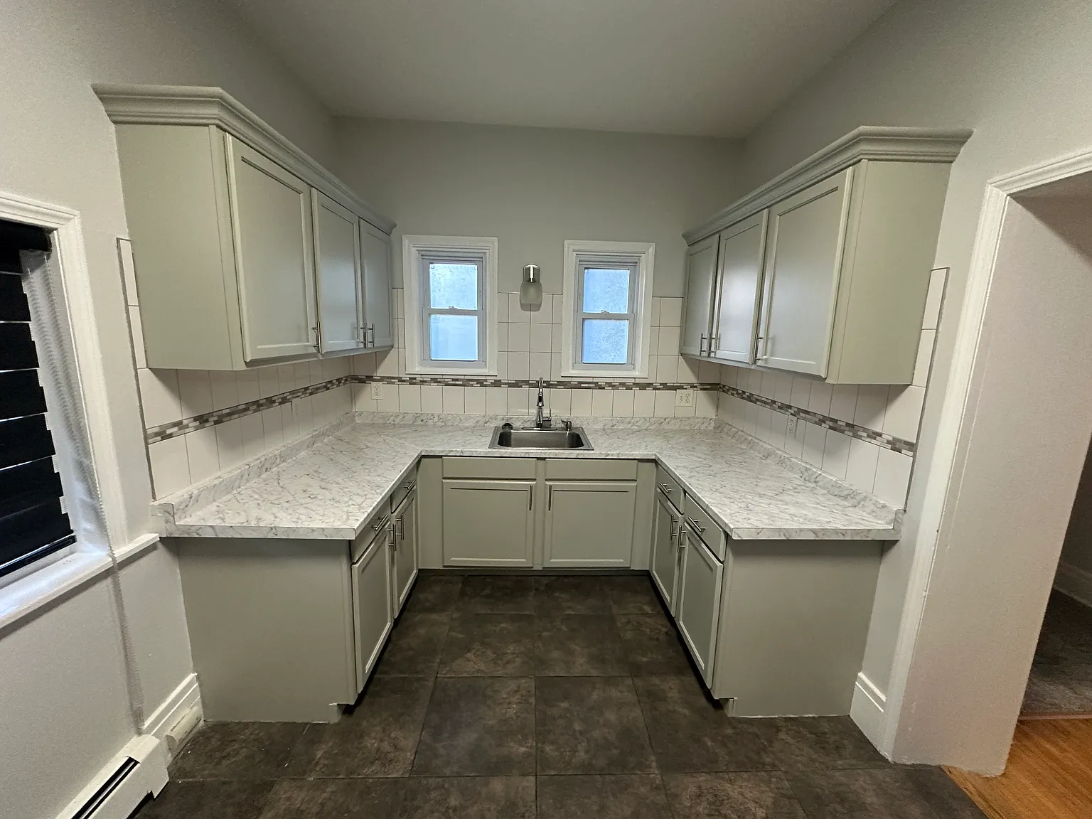 2 bed, $1,500 — Photo 3