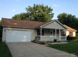 204 S Plum St, Lebanon, IL 62254