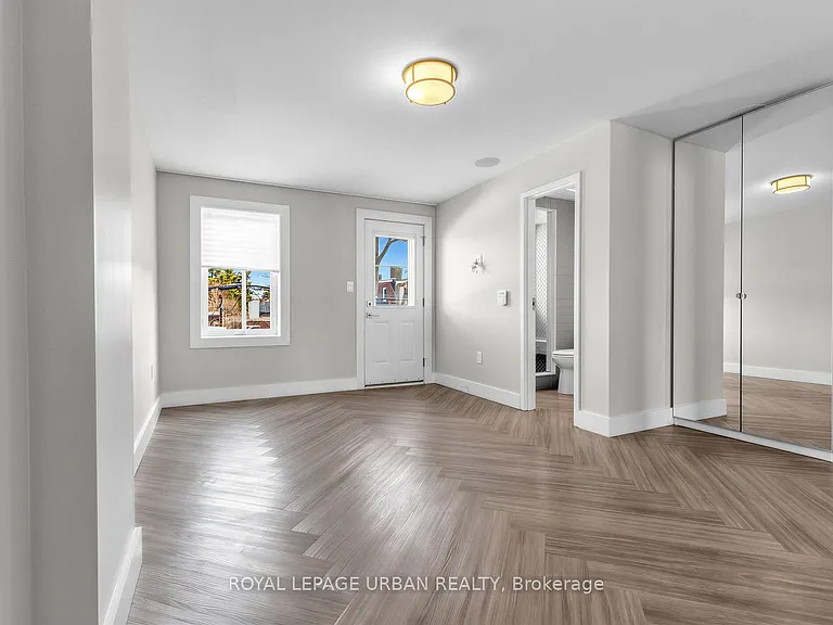 901 Pape Ave — Photo 10