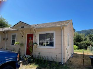 47750 Birch St, Oakridge, OR 97463