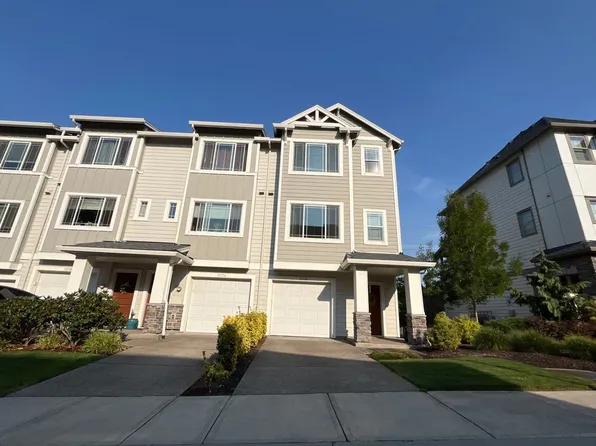 13736 SW Silent Fox Ter, Sherwood, OR 97140