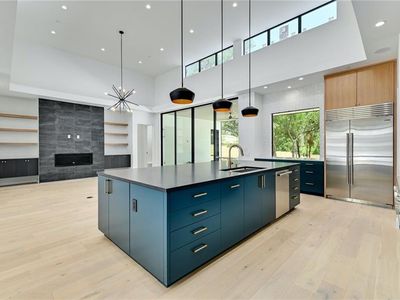 6104 Forest Hills Dr, Austin, TX, 78746