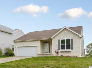 8903 S 167th St, Omaha, NE 68136