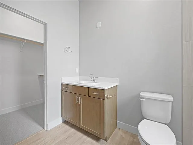 392 W Ridges Blvd #B — Photo 28