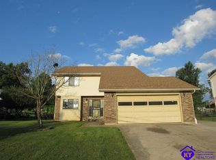 129 Skyline Dr, Radcliff, KY 40160