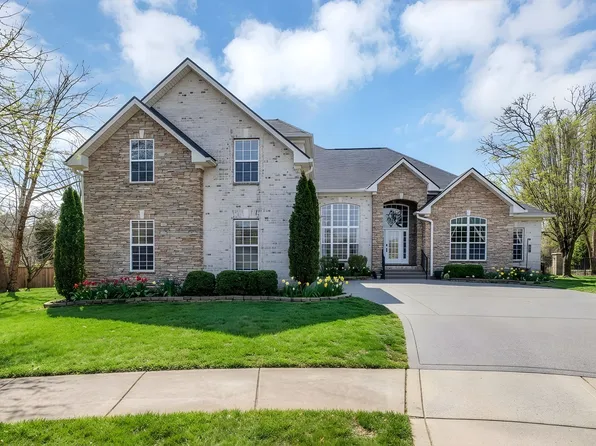 112 General Smith Pl, Hendersonville, TN 37075