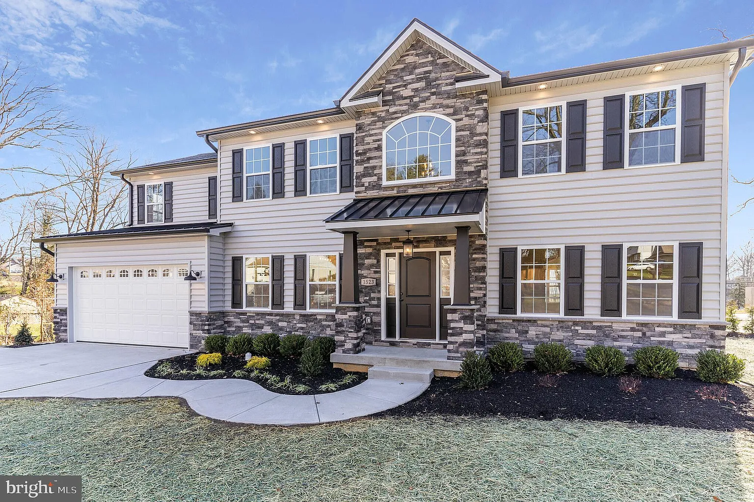 1140 Tennis Ave photo 1