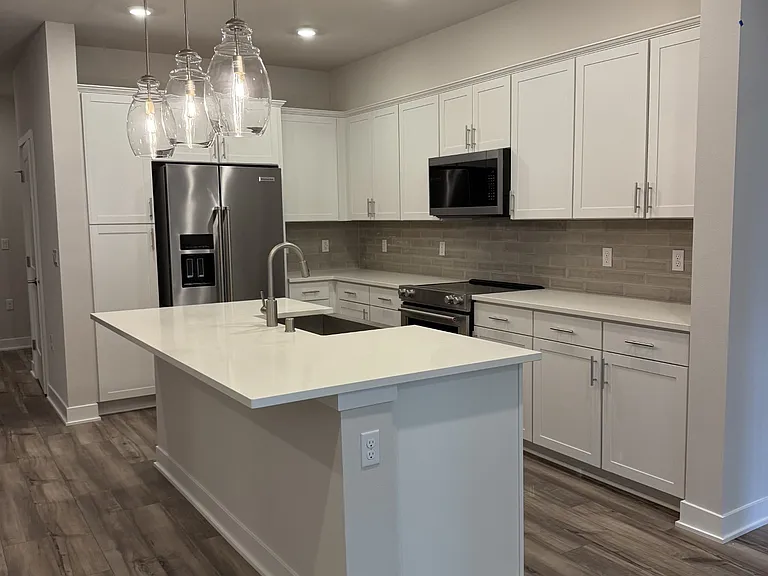 6949 NE 184th Ln #109 — Photo 2