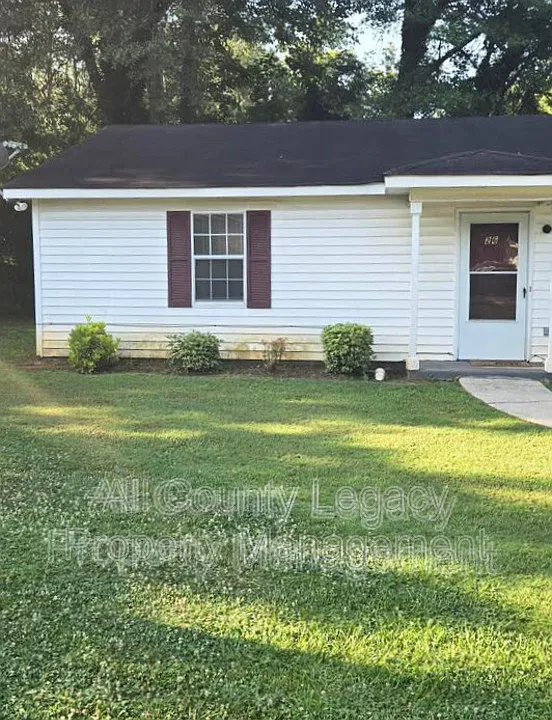 26 Maria Cir