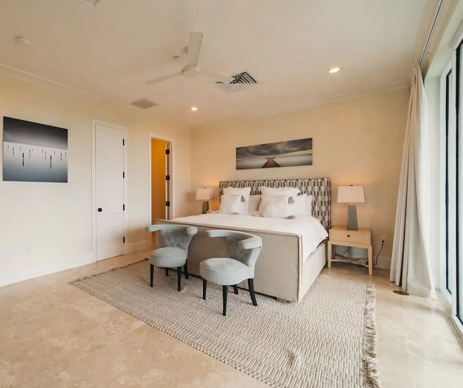 3 bed, 3.5 bath, 2924 sqft, $14,000 — Photo 3