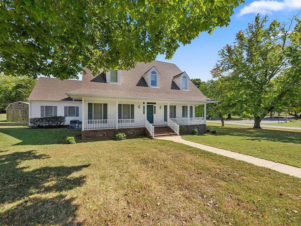 100 Mammoth Cave St, Park City, KY 42160 Zillow