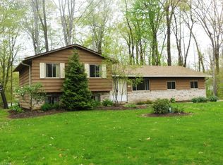 2903 Long Rd, Akron, OH 44312