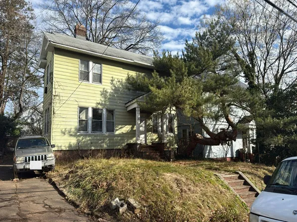 35-39 Custer Ave, Newark, NJ 07112