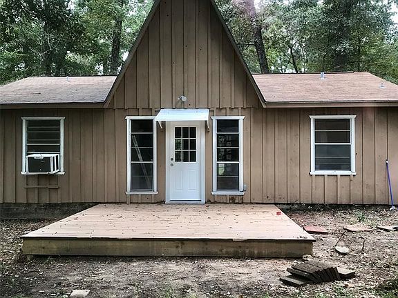 Back view of House with Porch