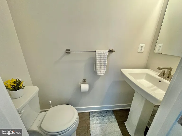 1518 Wilmer Park Ln — Photo 27