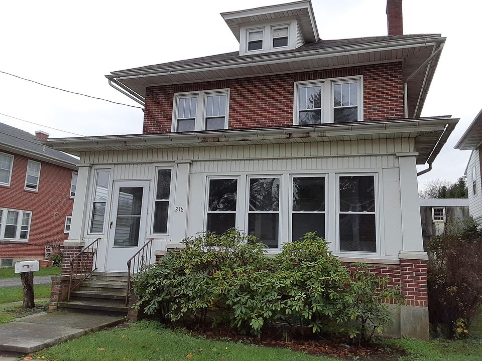 1st image of 216 E Penn Ave