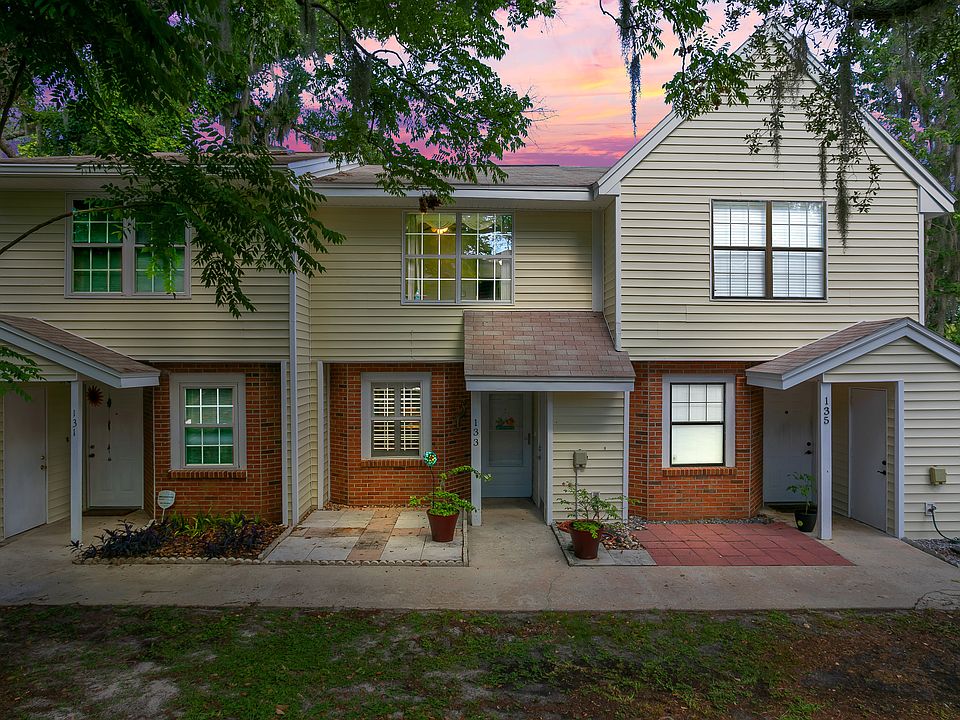 1st image of 133 Hidden Arbor Ct