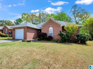 108 Oak Meadow Ln, Oneonta, AL 35121