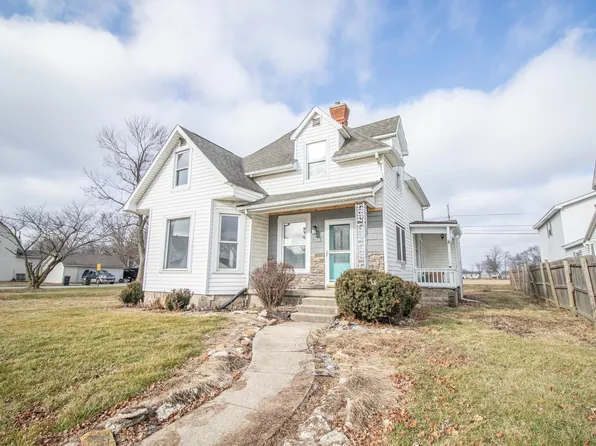 211 W Oxford St, Otterbein, IN 47970