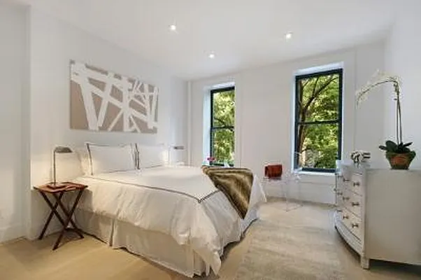 Sold by Citi Habitats | media 21