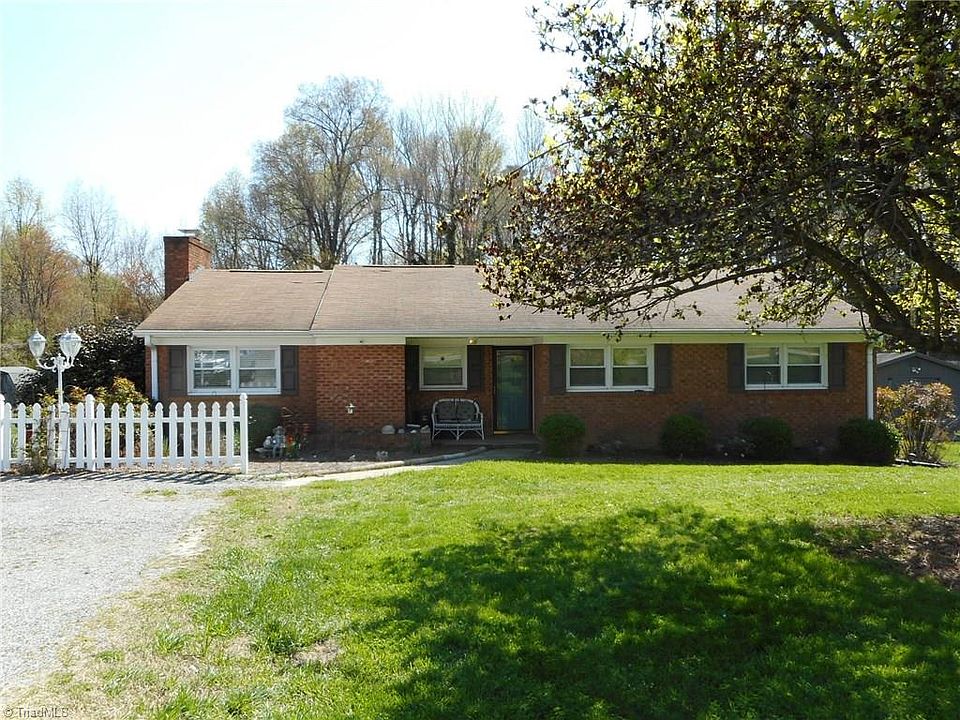 1st image of 4211 S Elm Eugene St