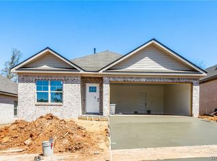 445 Creek Side Loop Rd, Tuscaloosa, AL 35404