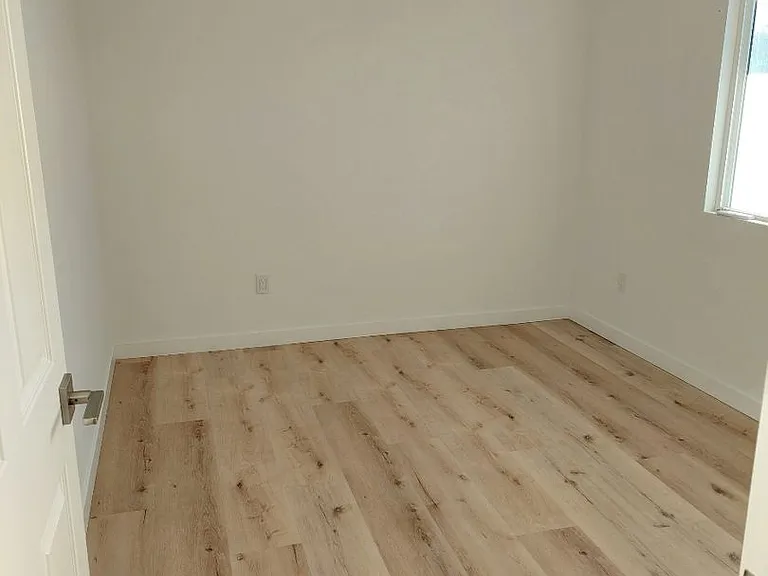 6060 La Prada St — Photo 8