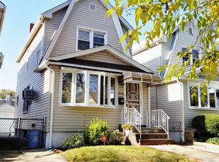 13324 114th Pl, South Ozone Park, NY 11420