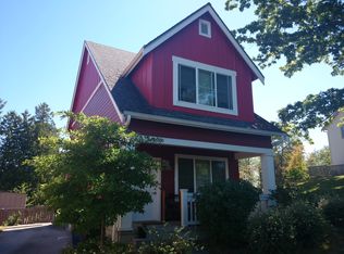 6710 31st Ave SW, Seattle, WA 98126