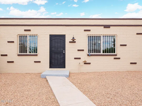 2338 E Parkside Dr, Tucson, AZ 85713