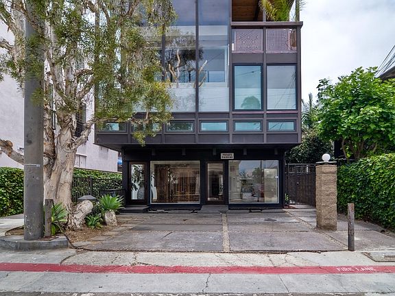 5th image of 1245 Roslyn #12