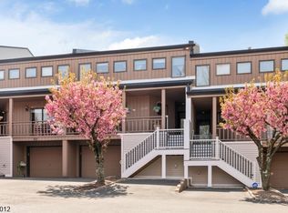 1253 Stephanie Dr, North Caldwell Boro, NJ 07006