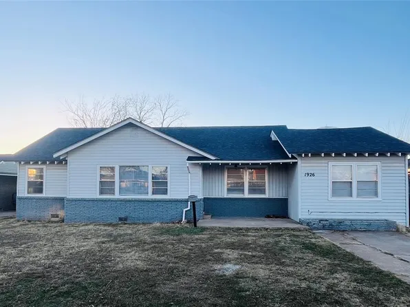 1926 N Market Ave, Shawnee, OK 74804