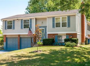 5816 Woodpine Ct, Dayton, OH 45424