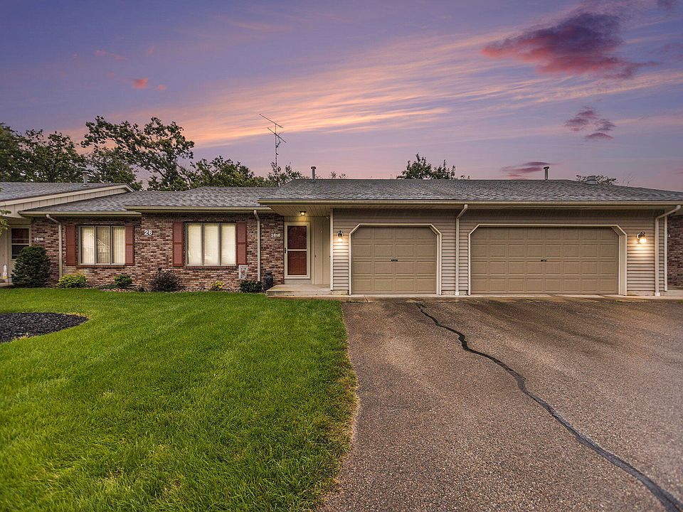 1st image of 2816 Bridgeside Dr SE